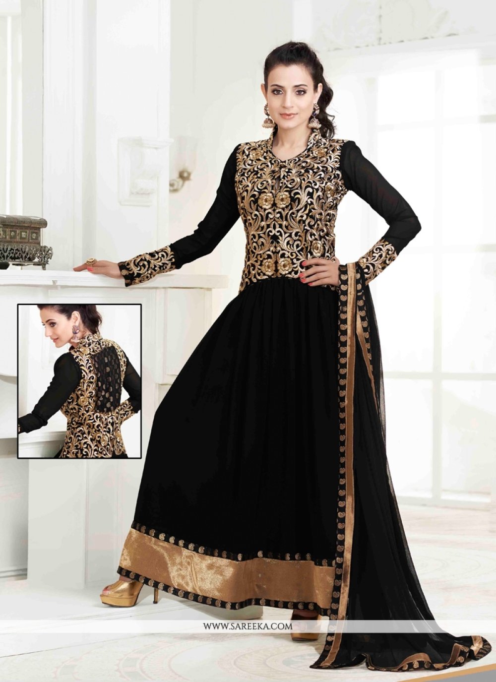 Ameesha Patel Black Anarkali Suit -