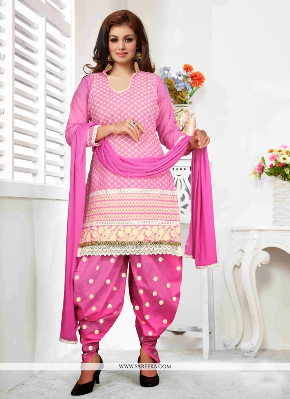 white and pink punjabi suit