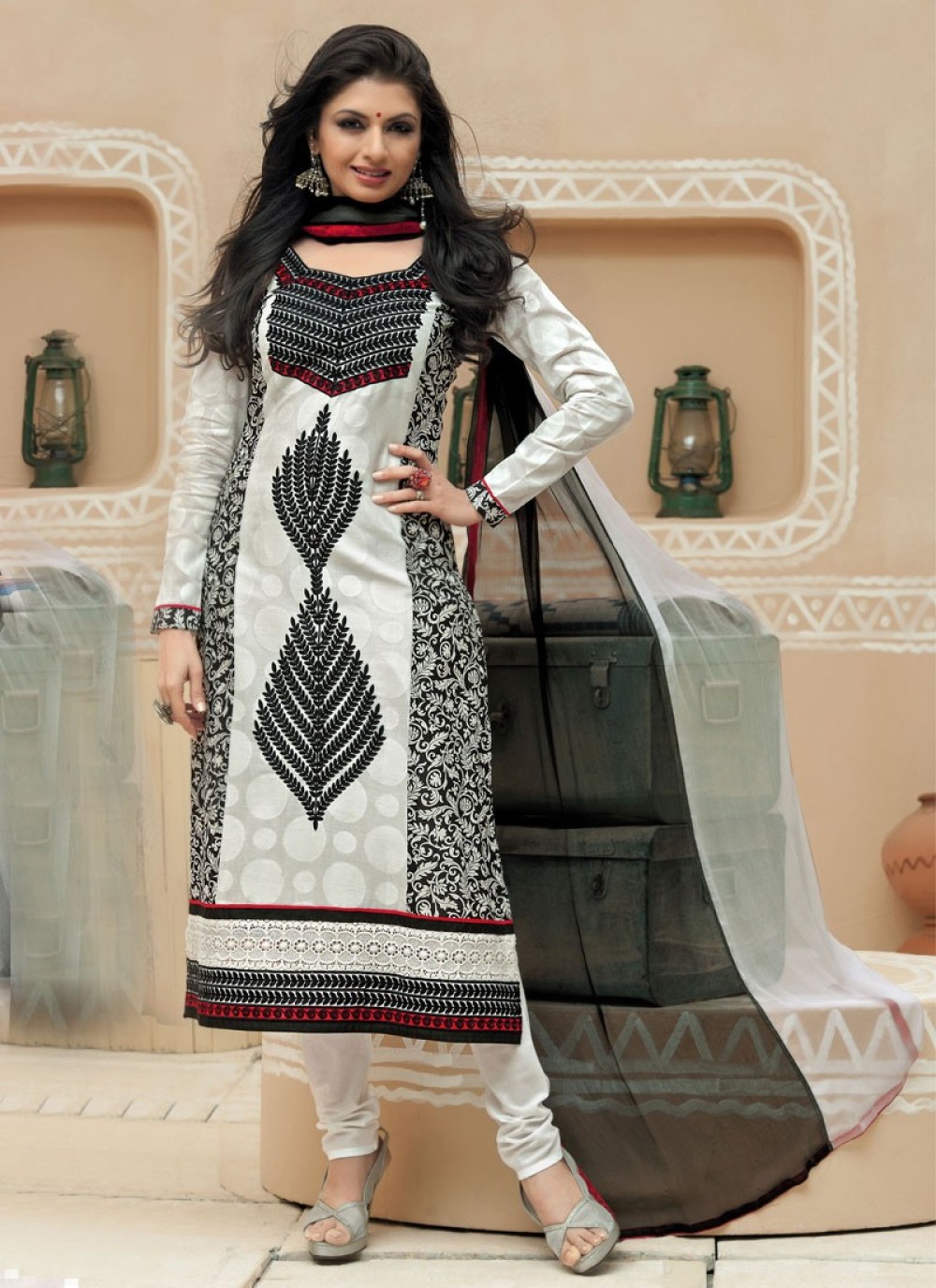 white and black churidar