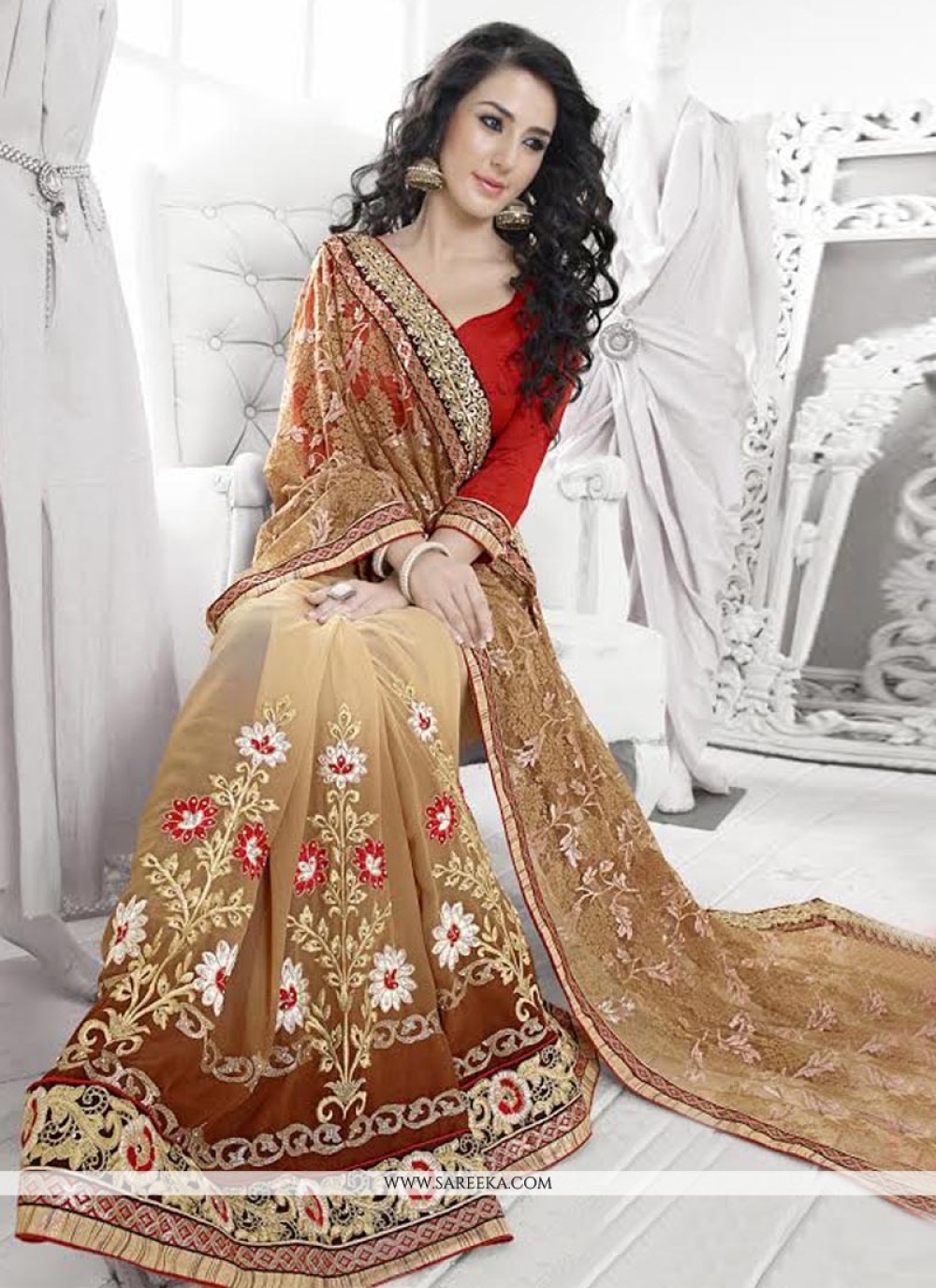 Heavy work saree at wholesale at Rs.2000/Piece in etawah offer by Vasundhar  Sarees