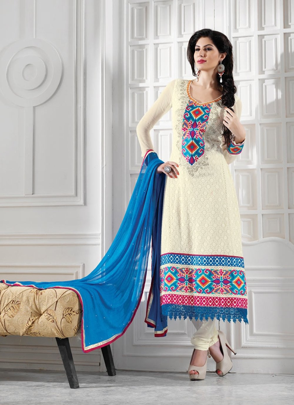Ladies Churidar Suit, Pattern : Embroidered, Printed, Occasion : Party Wear  at Rs 500 / Piece in Gurugram