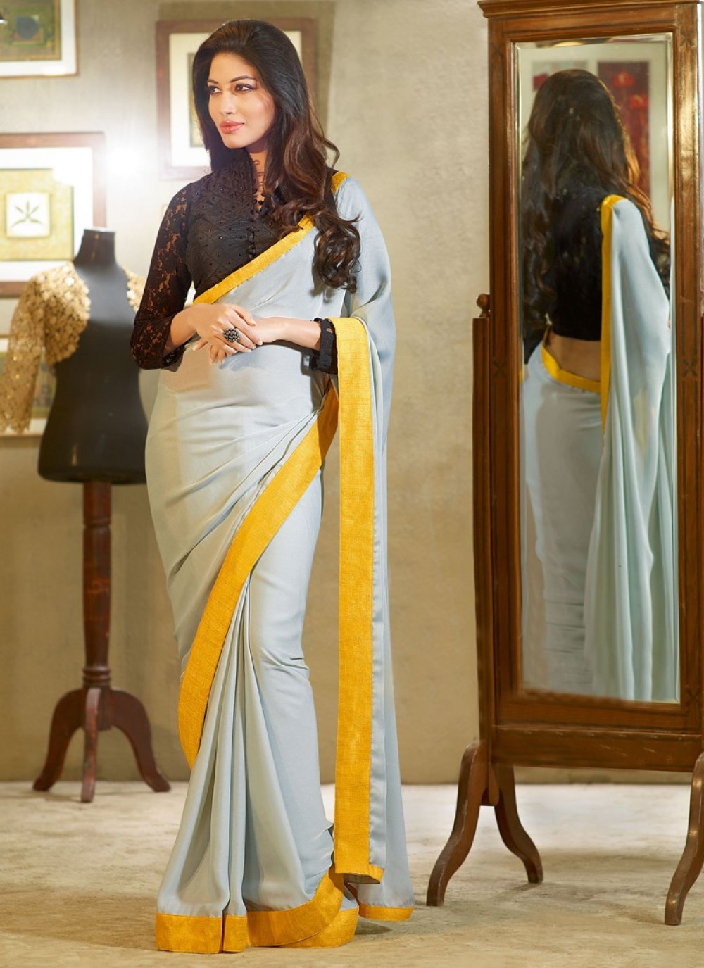 Yellow Coloured Kanchipuram Silk Saree With Contrast Pastel Grey Blouse