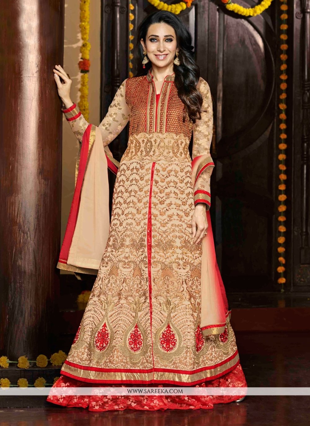 Buy Shardhha Kapoor in Red Lehenga Online from EthnicPlus for ₹2549