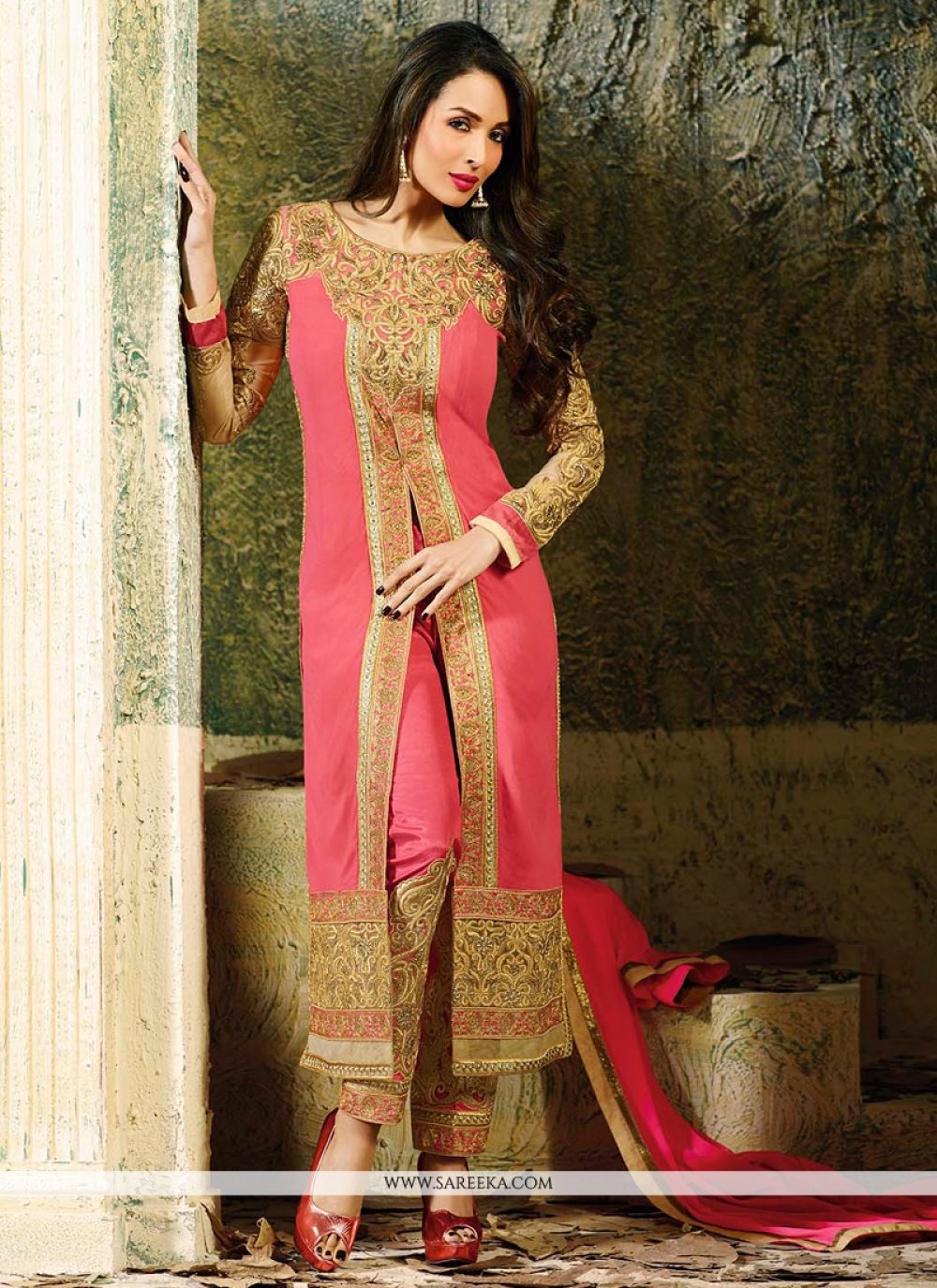 Malaika Arora Khan Pink Zari Work Pant Style Suit