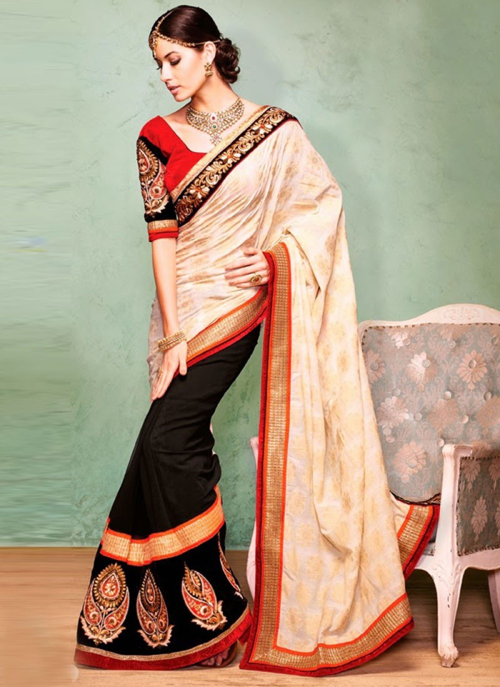 Festive, Party Wear, Reception Black and Grey color Velvet fabric Saree :  1838772