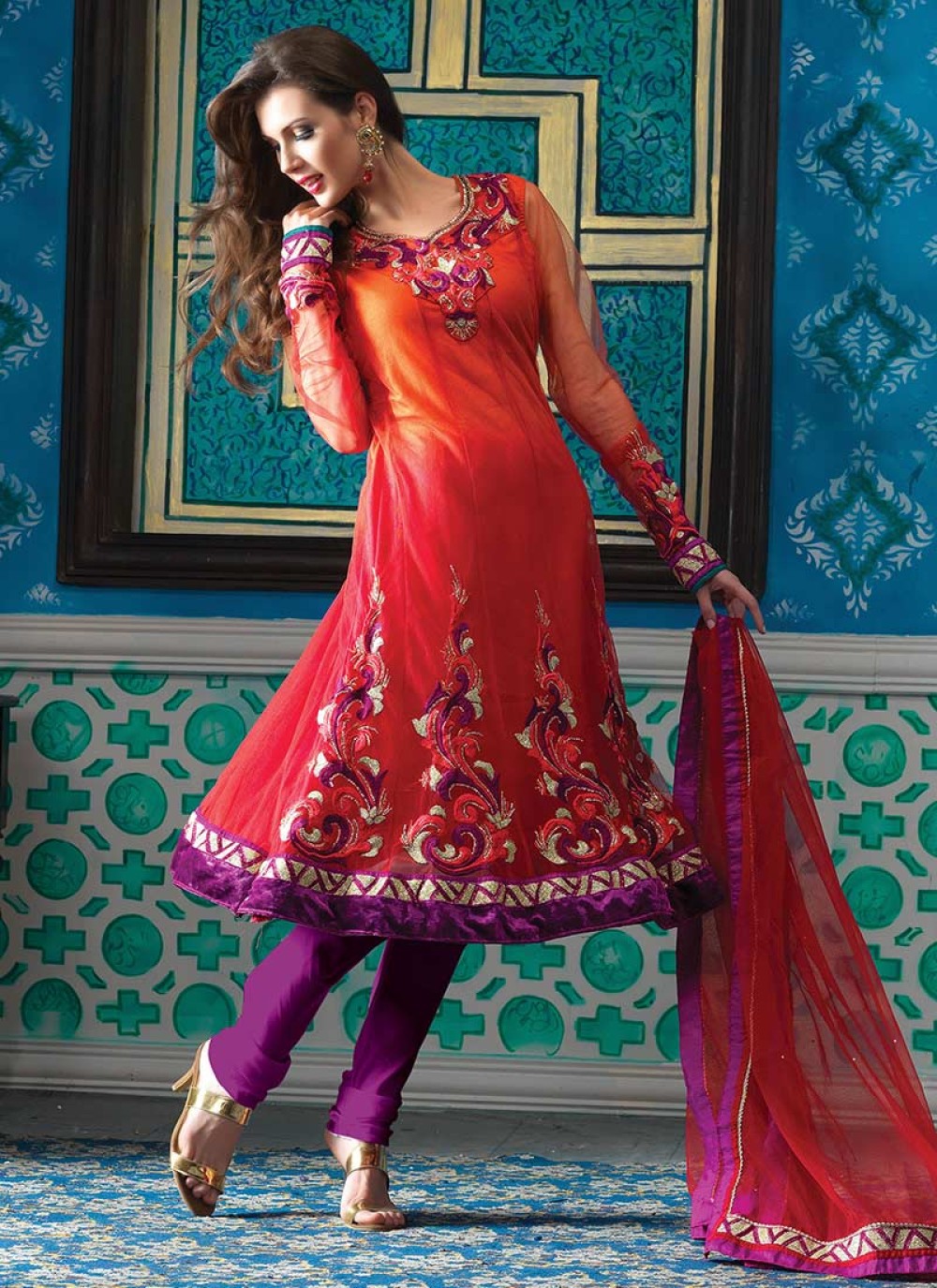 Shaded Red Net Churidar Suit