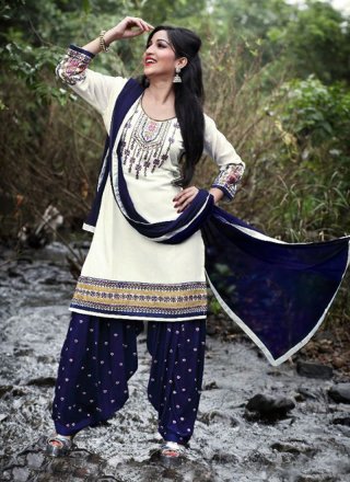 Off White Embroidered Work Punjabi Suit