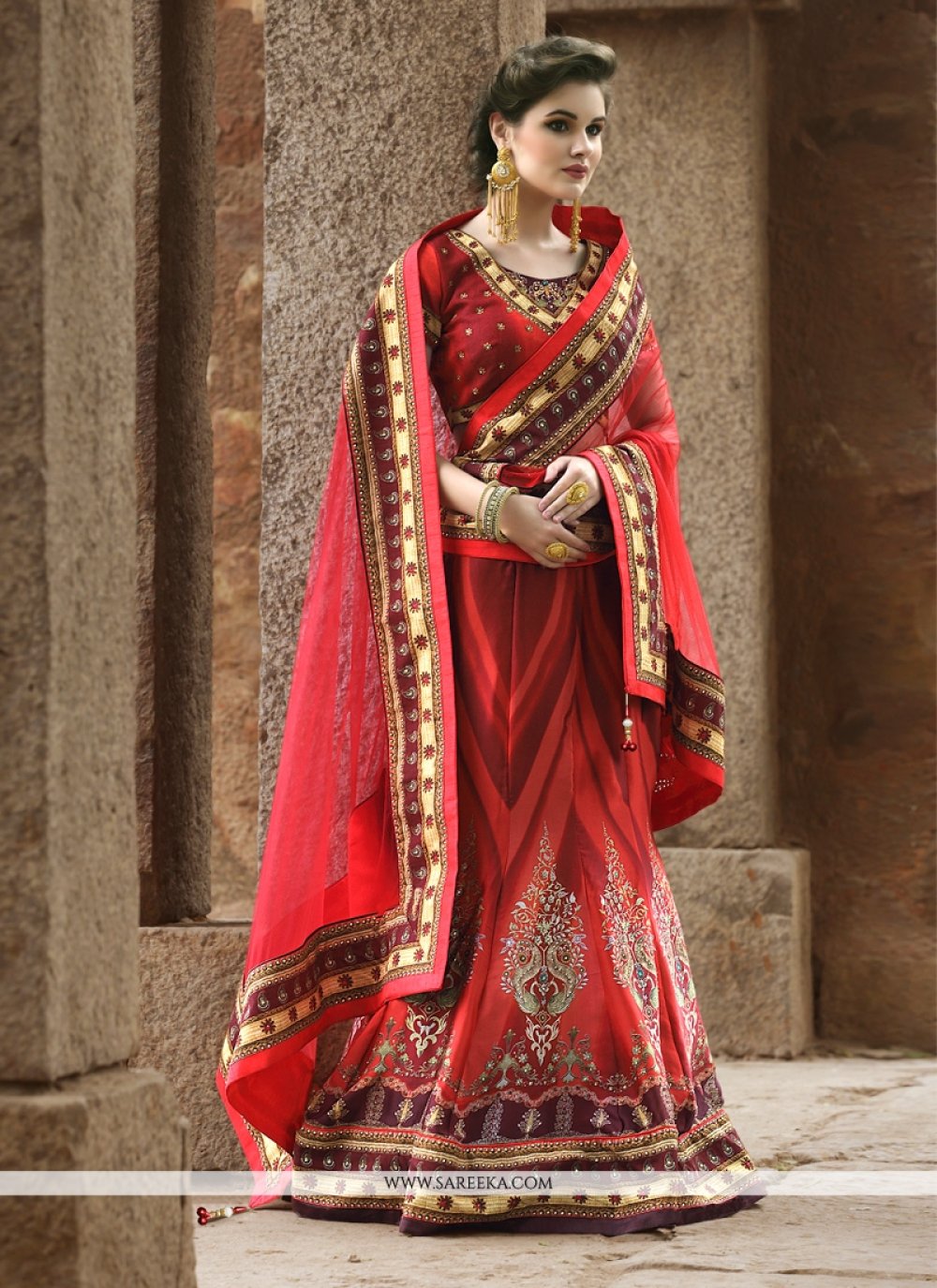 maroon colour ke lehenga chunni