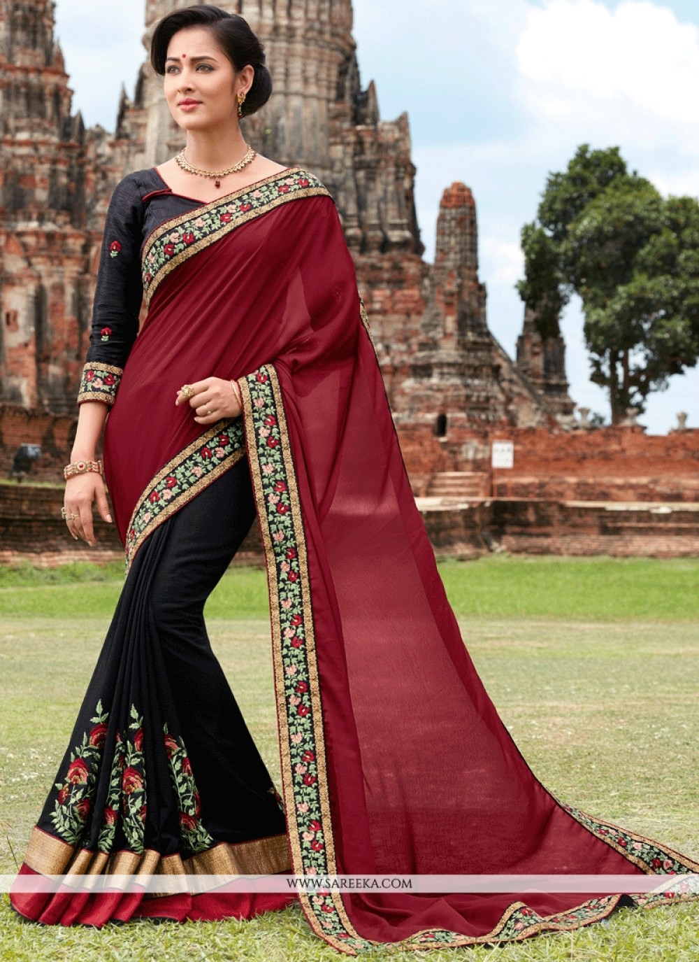 BLACK PRINT AND MAROON COTTON COMBINATION SAREE WITH EXCLUSIVE IKAAT B –  ShopBollyWear.Com