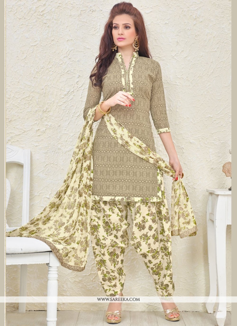 Buy Cotton Print Work Punjabi Suit Online Italy