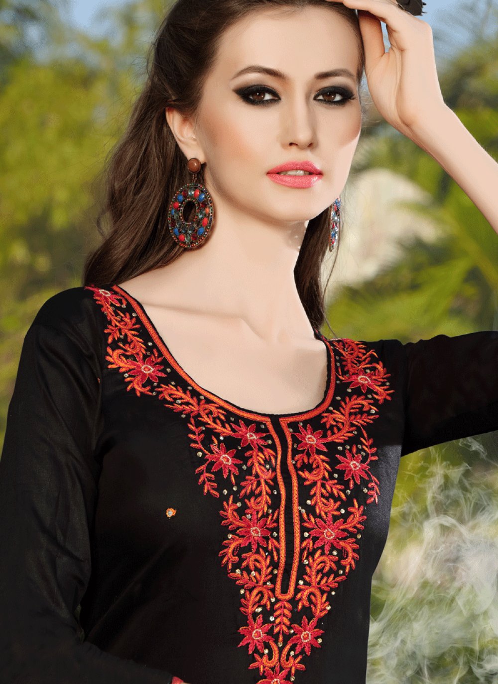 lace on punjabi suit