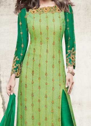 Priyanka Chopra Net Designer Suit