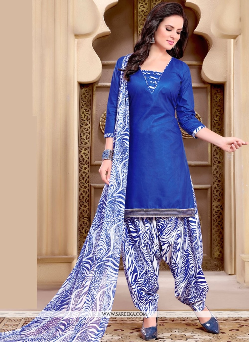 Punjabi Suit - Buy Latest Punjabi Salwar Suit Online