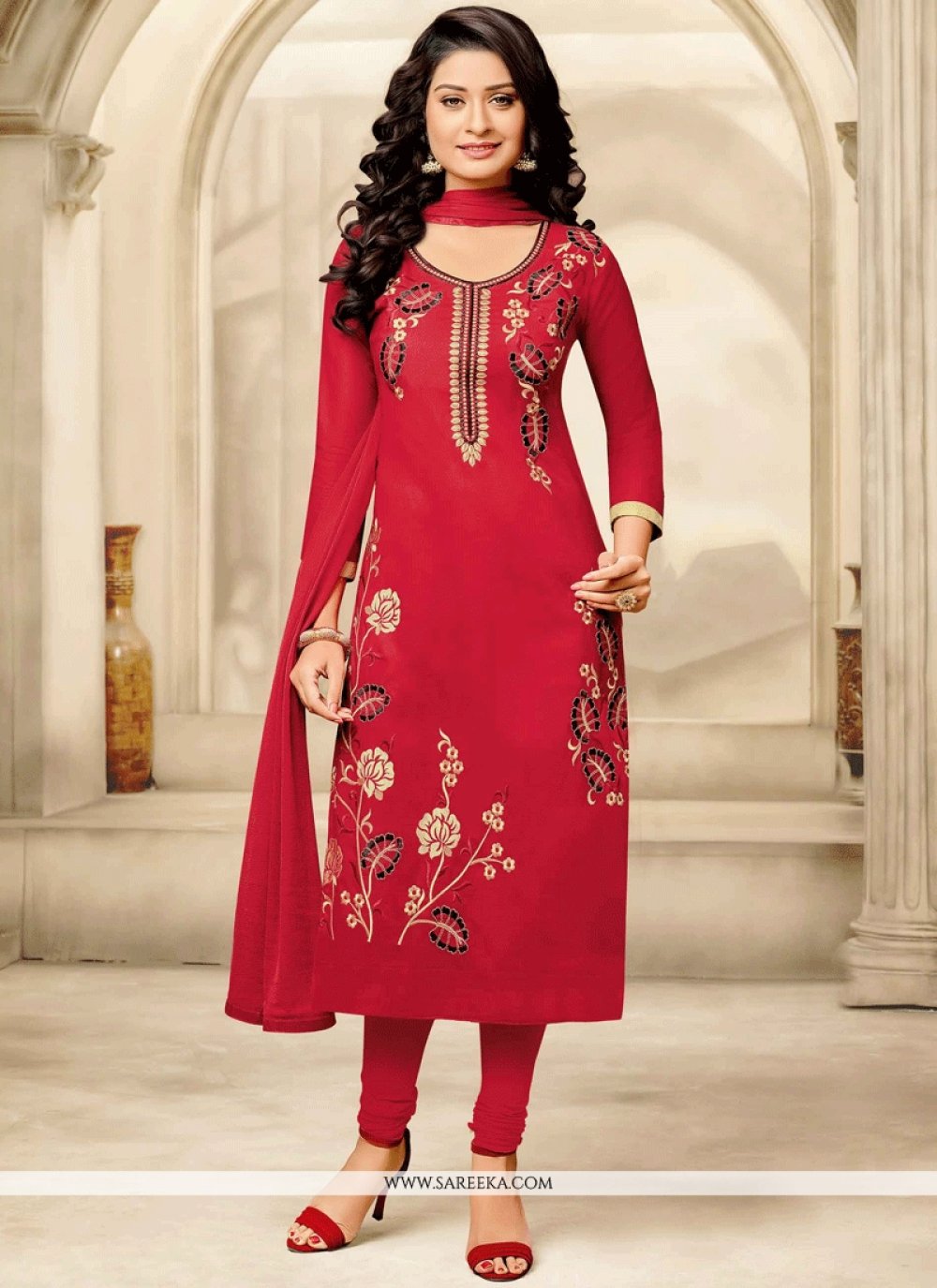 Red colour churidar sales designs