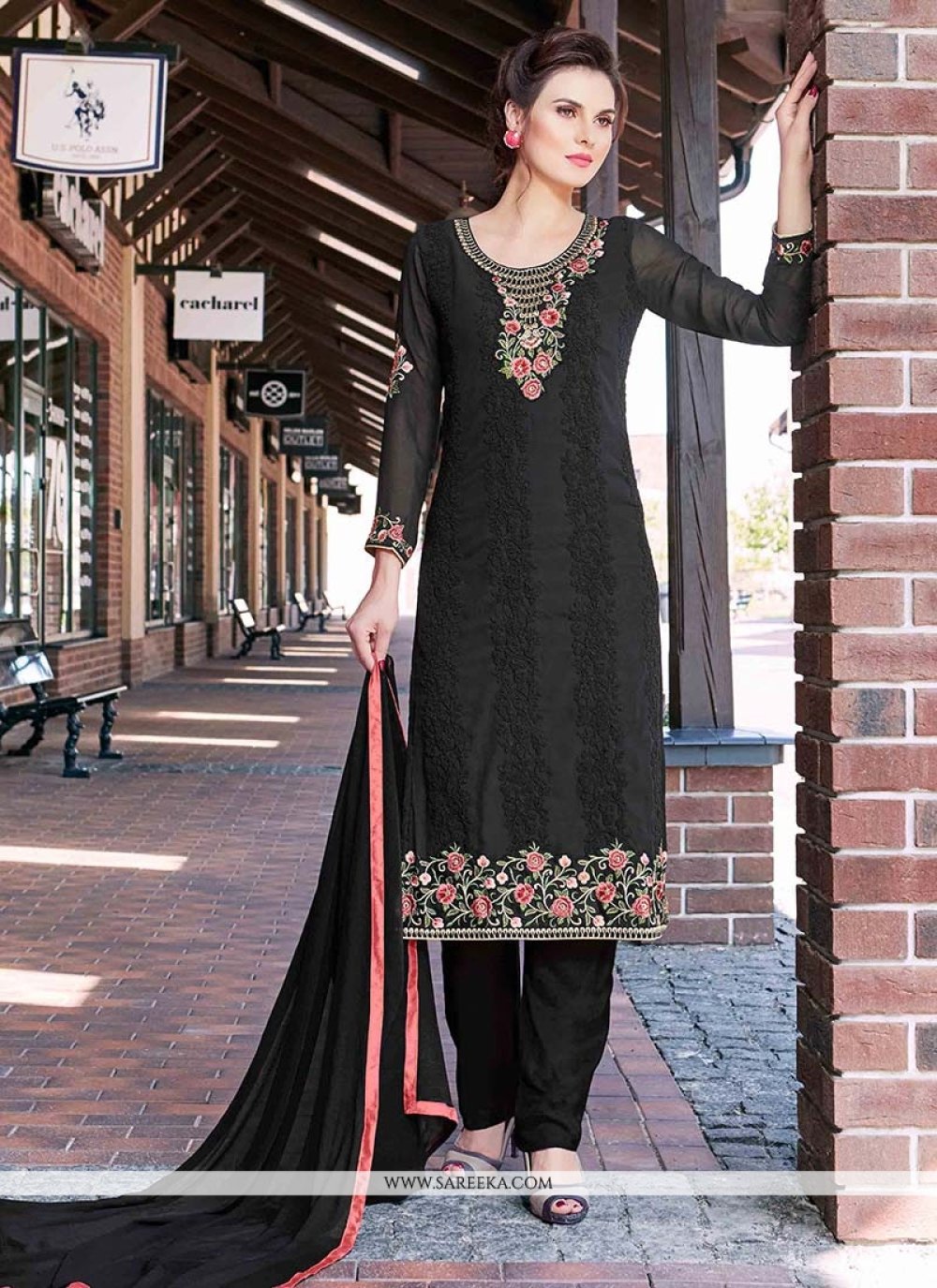 Sareeka 2024 salwar kameez