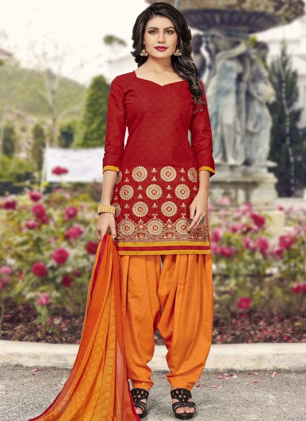 Red Reception Punjabi Suits, Red Reception Punjabi Salwar Kameez and Red  Reception Punjabi Salwar Suits Online Shopping