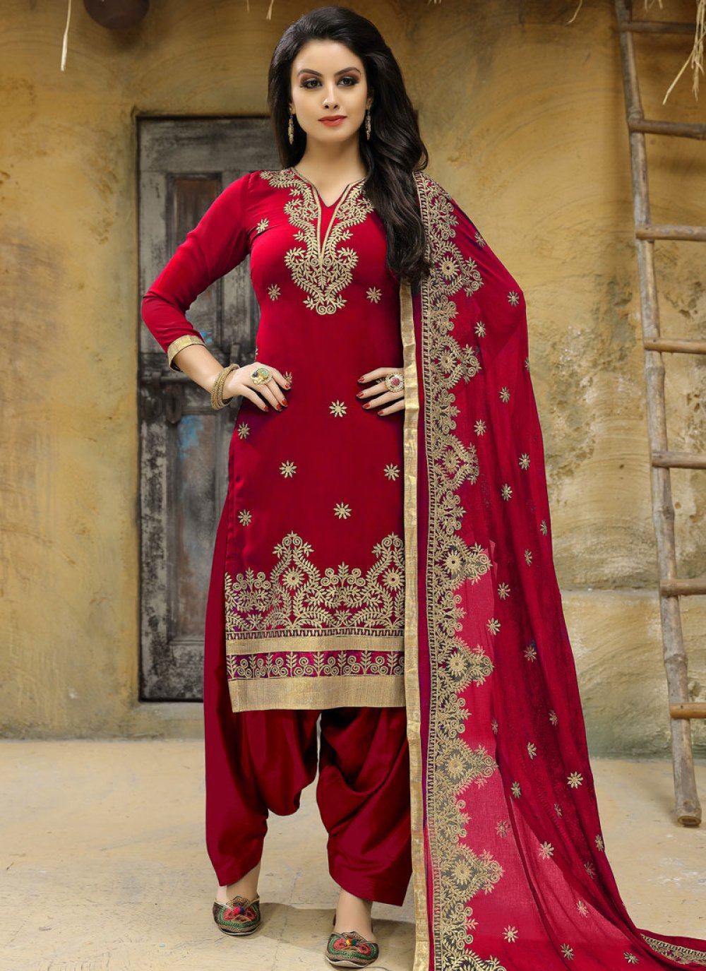 Red And Gold Embroidered Punjabi Suit | ubicaciondepersonas.cdmx.gob.mx