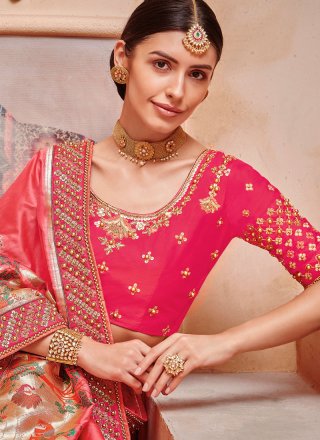 Jacquard Silk Classic Saree in Pink