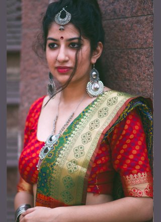 Patola Silk  Green Traditional Designer Saree