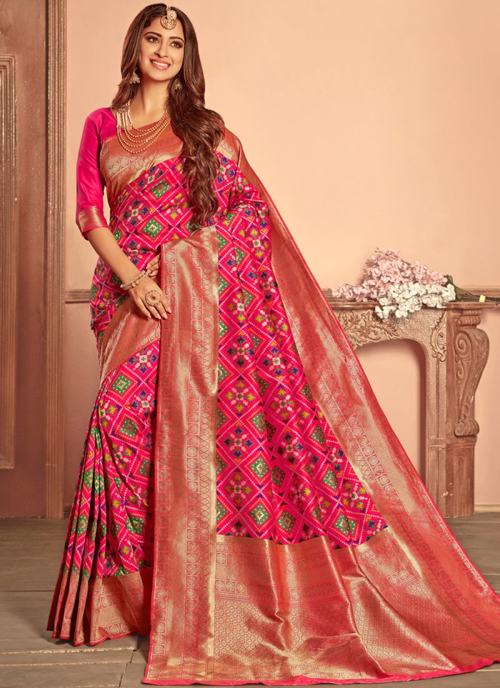 Shop Patola Silk Hot Pink Weaving Traditional Designer Saree Online