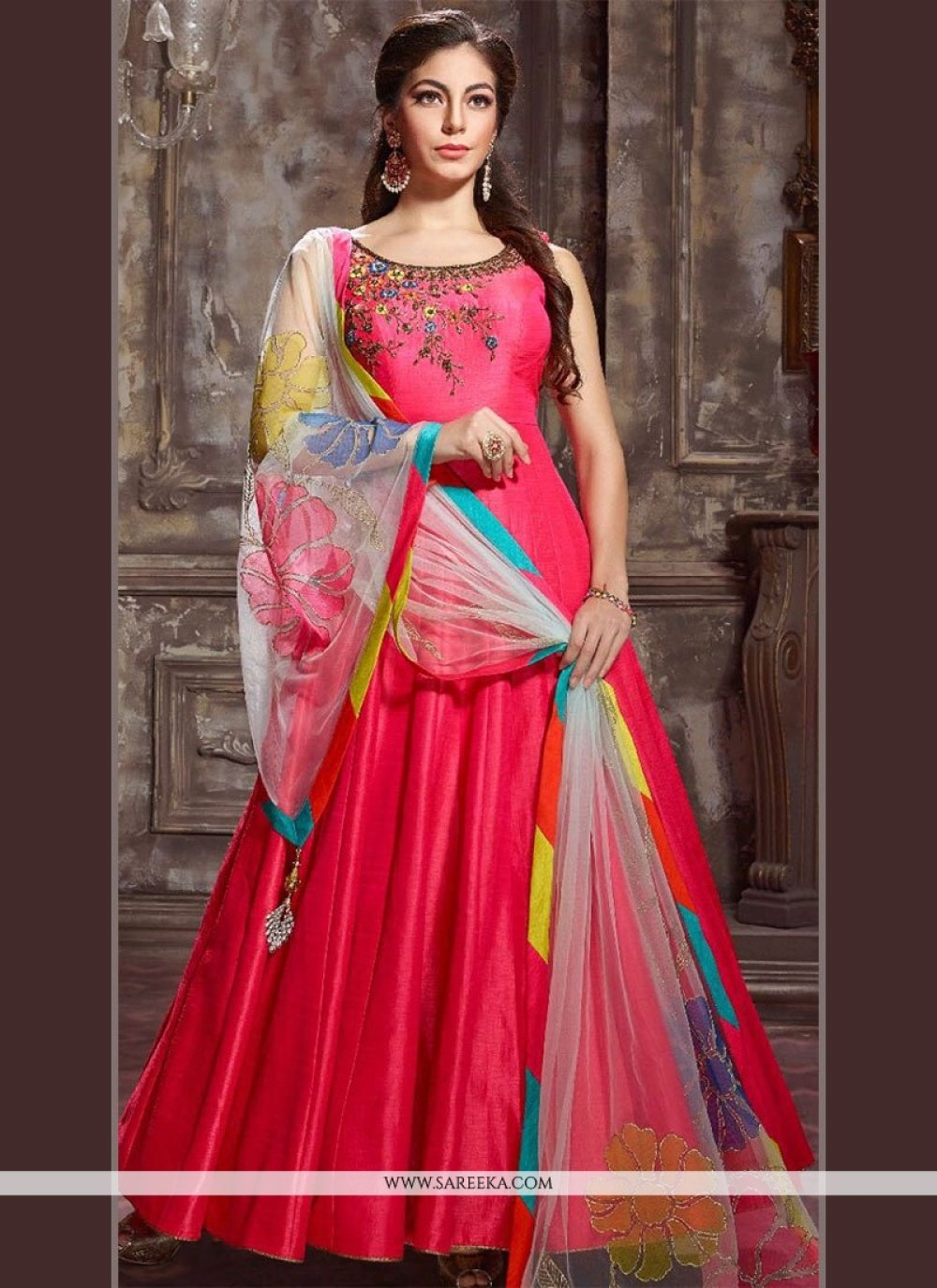 Looking for Party Wear Saree Store Online with International Courier? |  Party wear sarees, Saree designs, Indian fashion saree