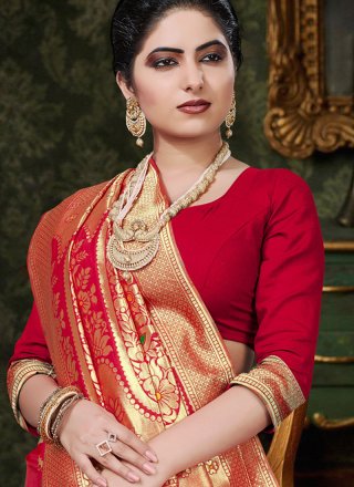 Art Silk Traditional Designer Saree in Red