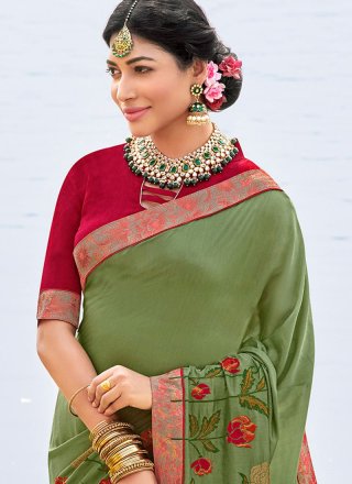 Art Silk Woven Classic Saree in Green