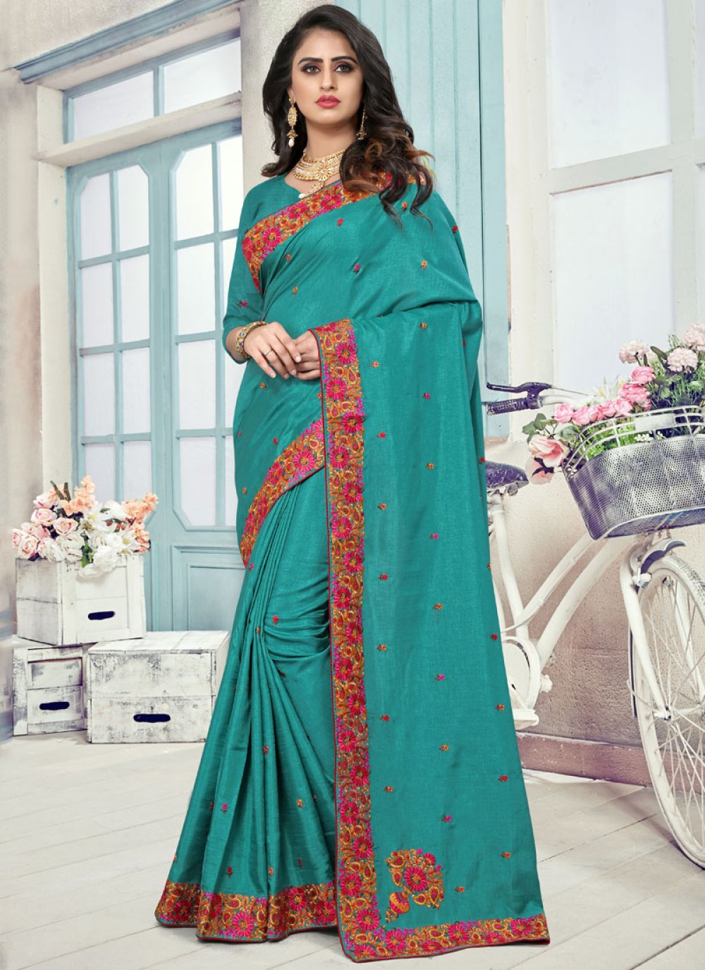 Chiffon Saree - Buy Stylish Chiffon Sarees online - Karagiri