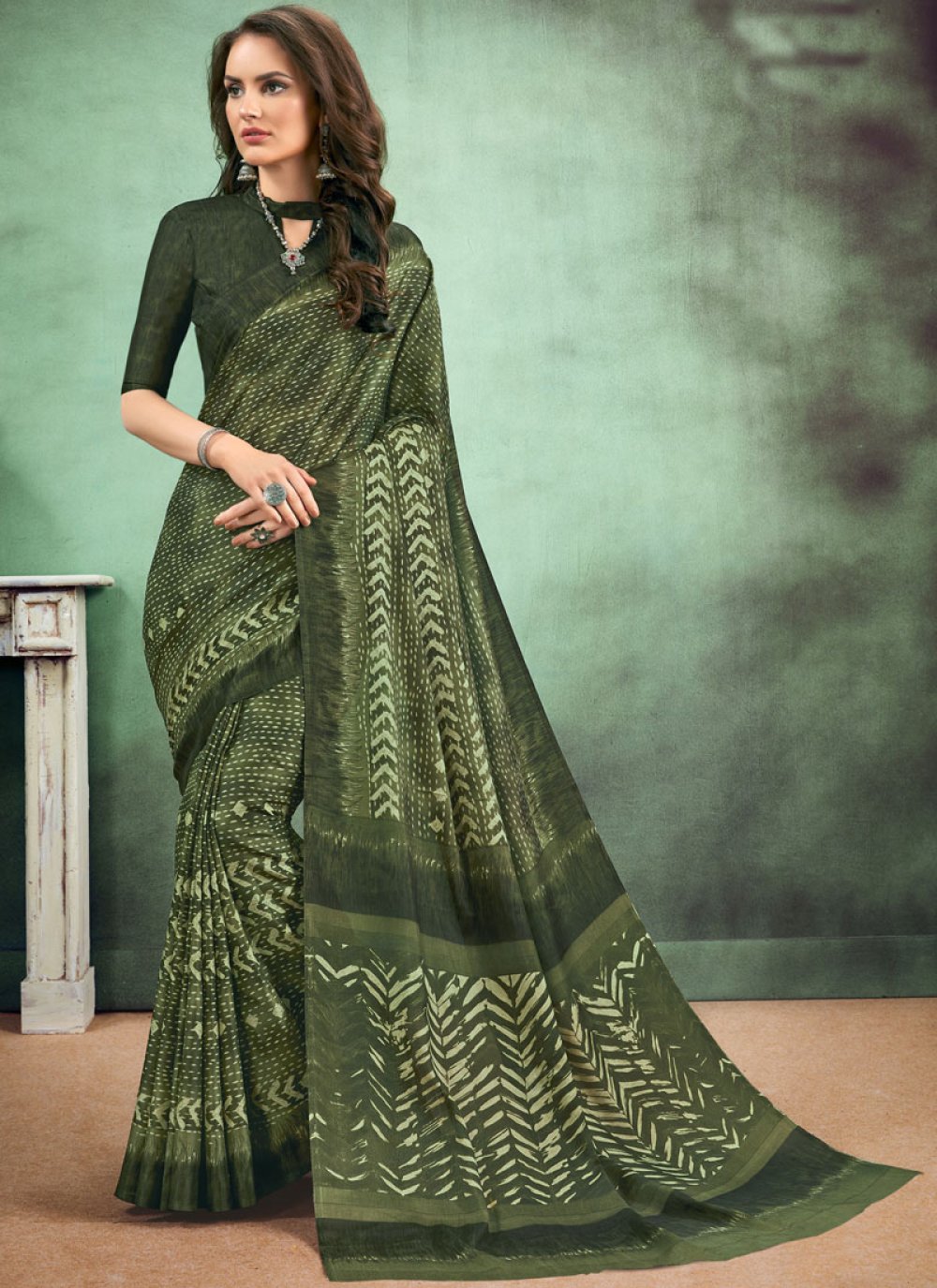 Shop Online Faux Chiffon Green Trendy Saree : 113142 -