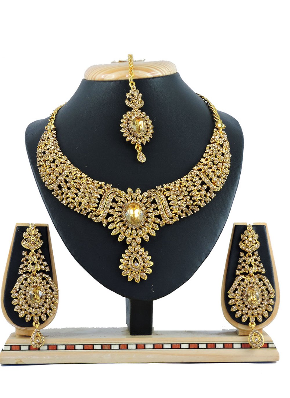 Shop Online Gold Color Necklace Set 120541