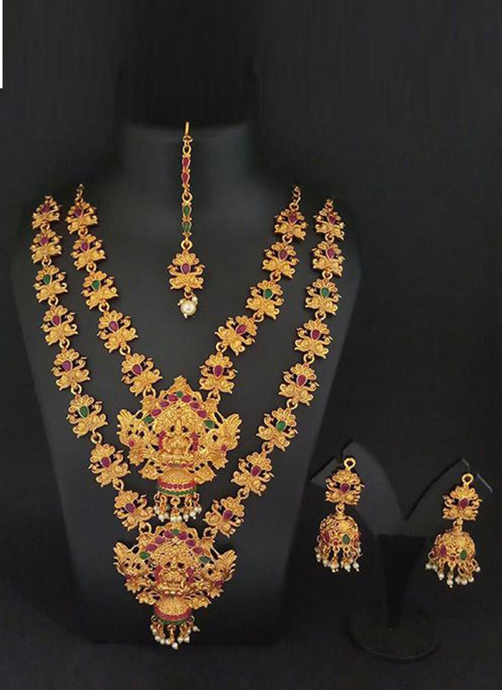 reception necklace set
