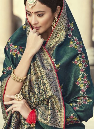 Green Art Banarasi Silk Embroidered Designer Traditional Saree