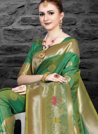 Green Silk Abstract Print Traditional Saree