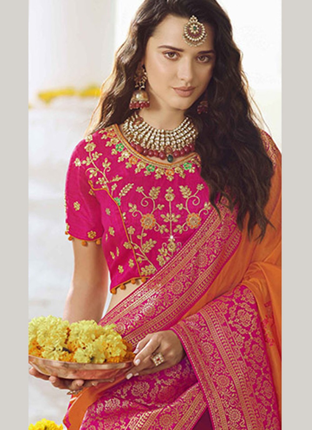 Buy Jacquard Silk Orange Traditional Saree : 136748 -