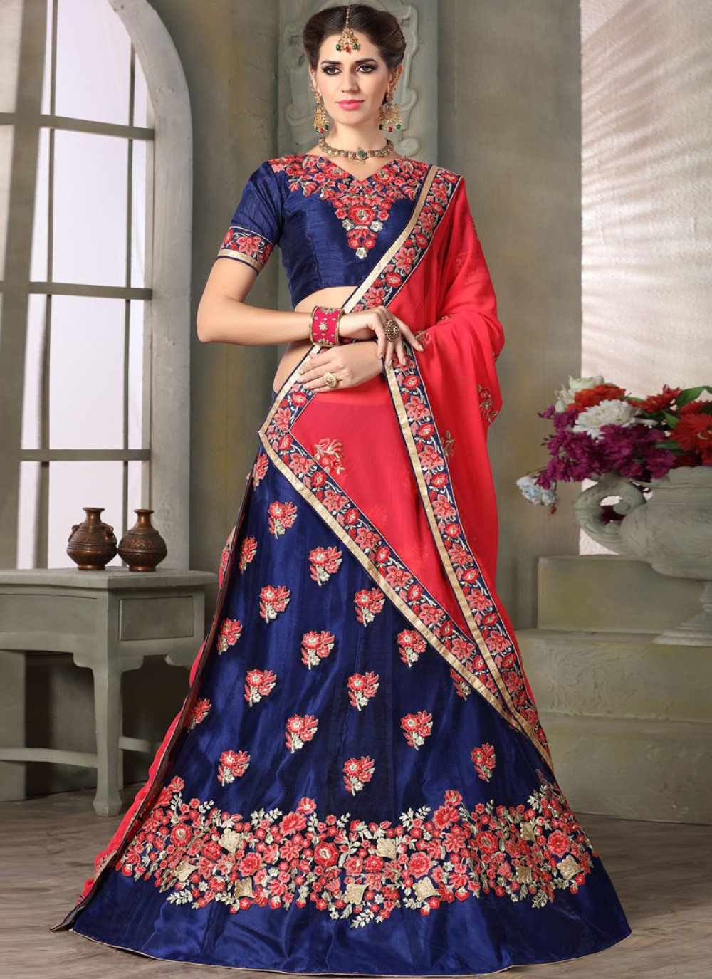 Is under 1000 lehenga good to buy? Recently I bought under budget lehenga  from online. It's depends on seller's so you can try if you don't like  quality then return it. I