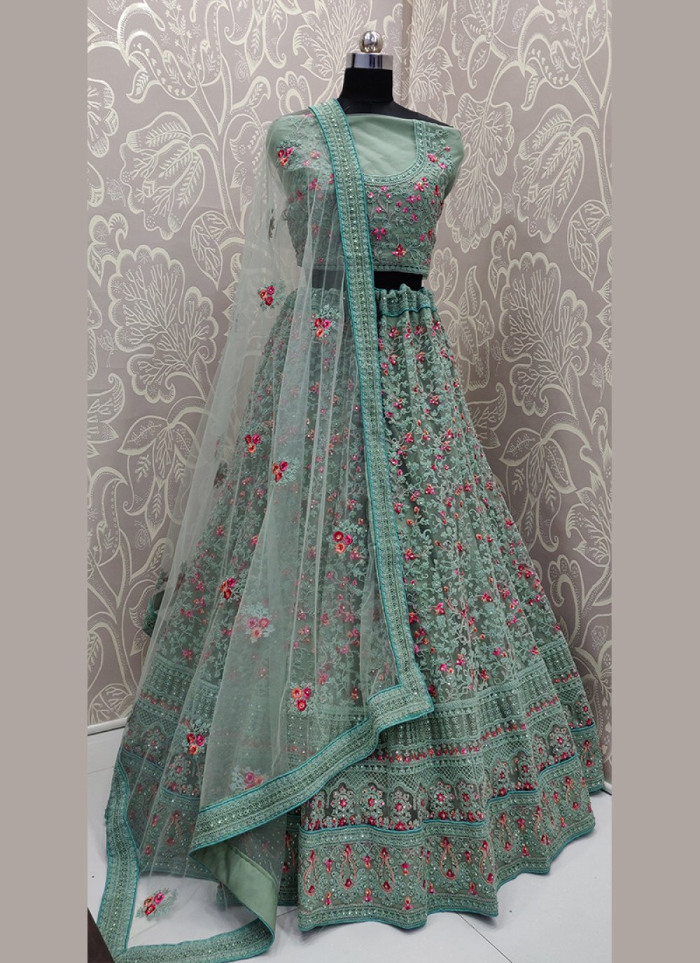 green lehenga pic