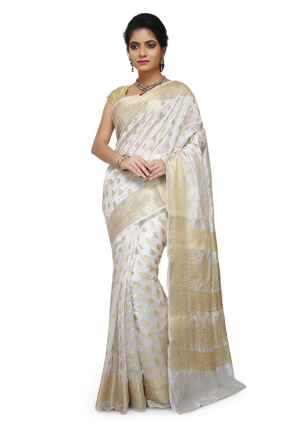 Buy Ethnic Saree - Best Sarees Online - Rangoli