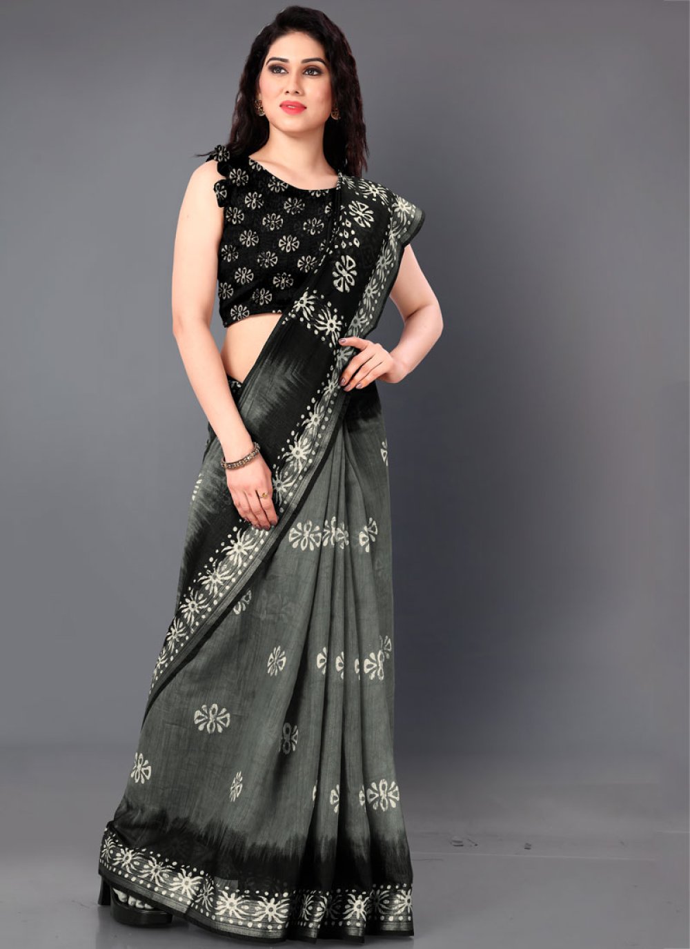 grey and black cotton saree