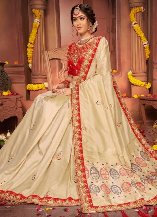 Cream Wedding Silk Classic Saree