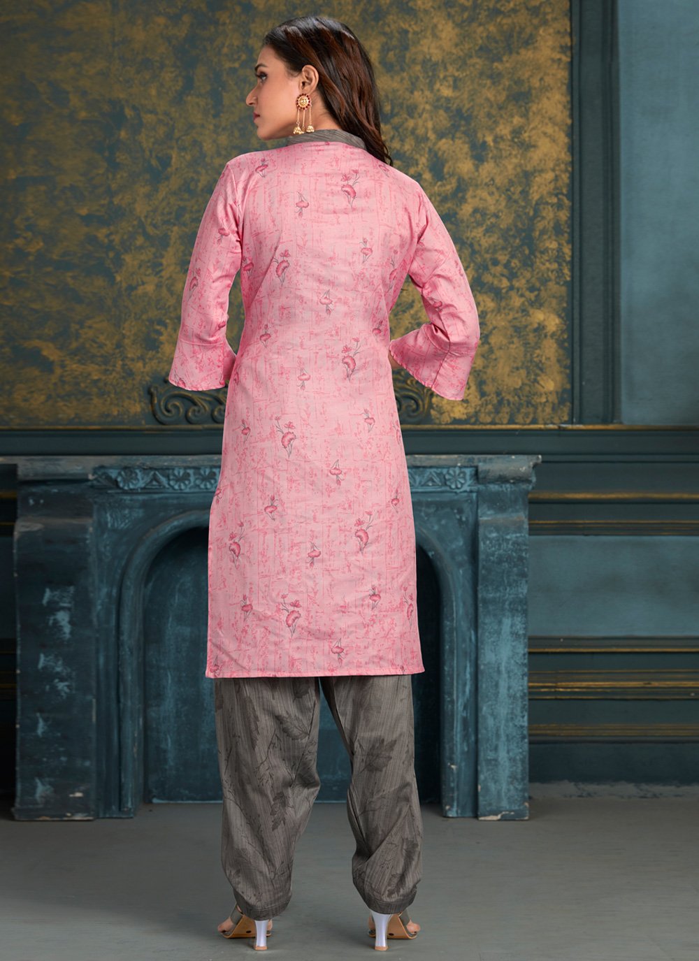 latest designer Creap Semi-Stitched Pink Salwar Suit