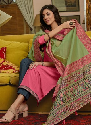Embroidered Muslin Hot Pink Designer Pakistani Suit