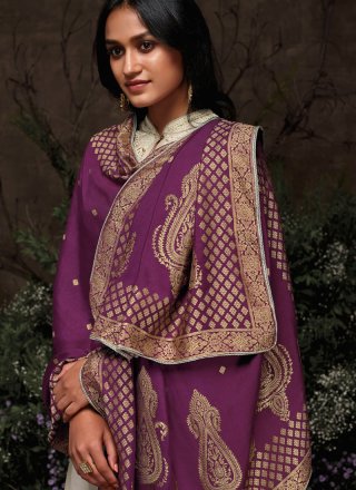 Embroidered Silk Grey Trendy Pakistani Salwar Suit