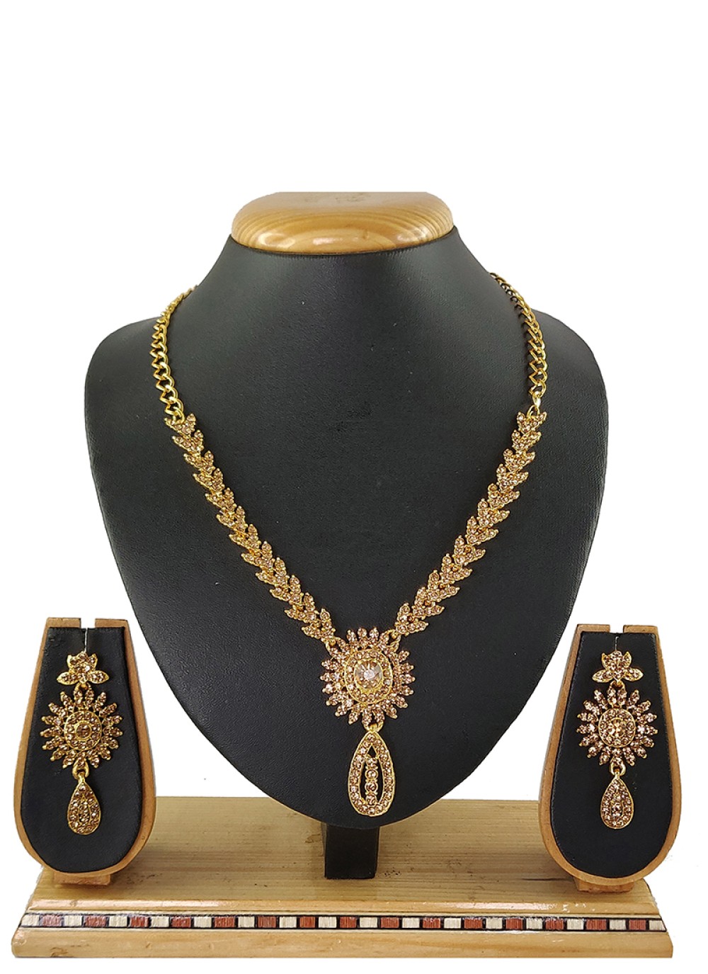 Buy Gold Stone Work Necklace Set Online -