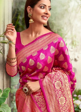 Jacquard Silk Weaving Designer Saree
