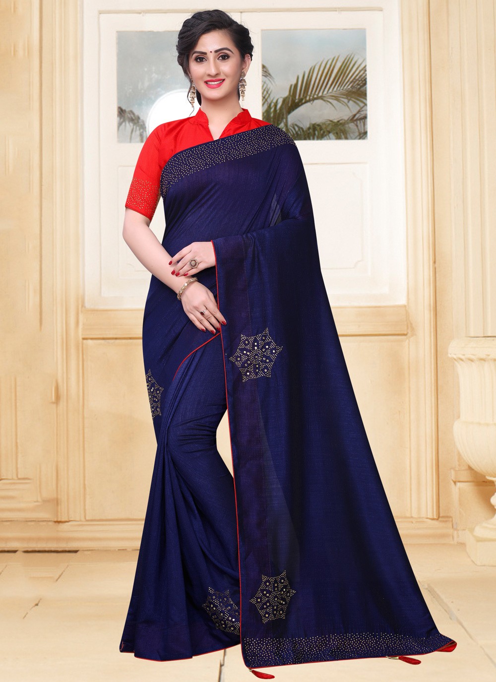 blouse with navy blue saree