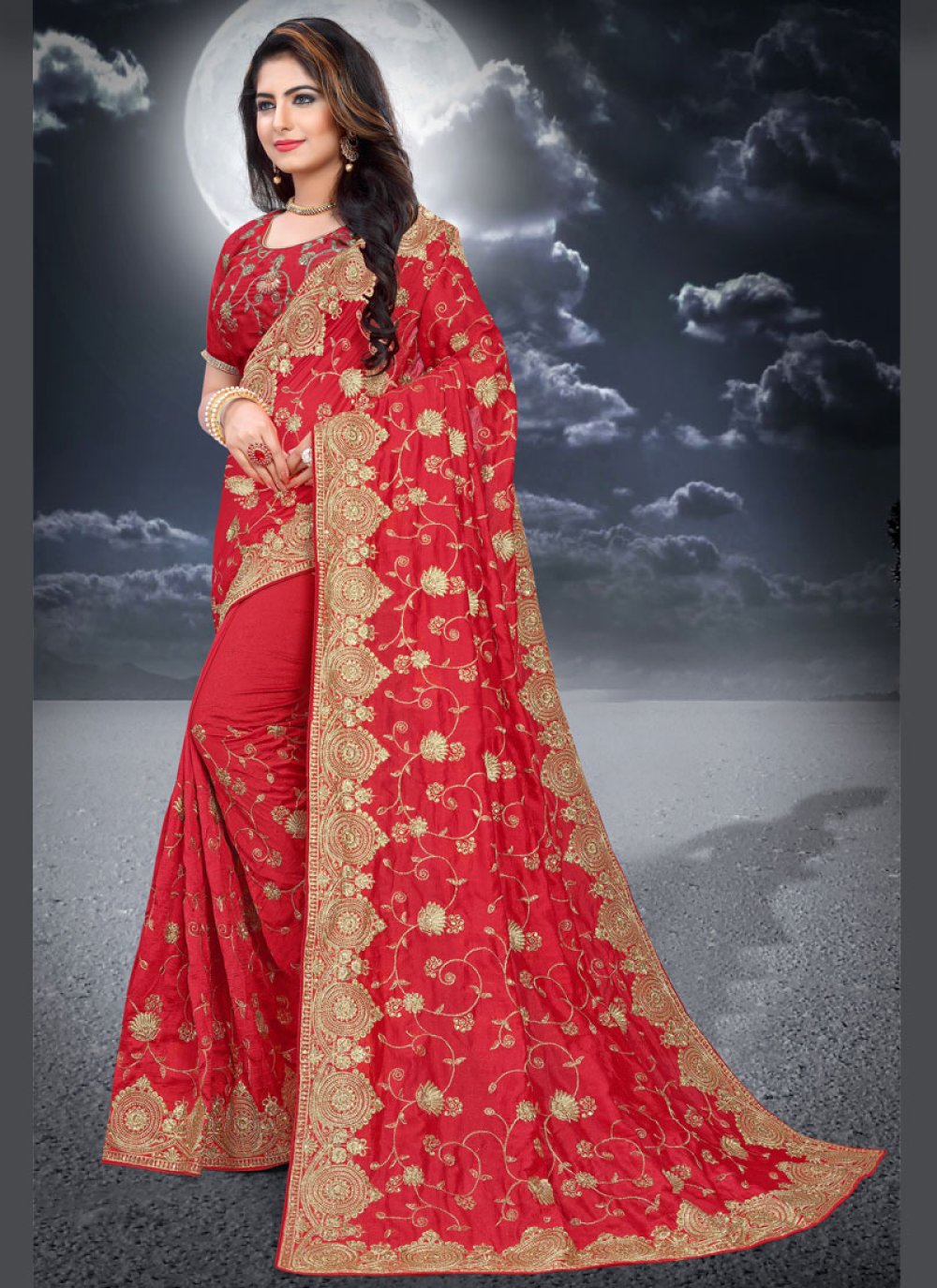 Buy Red Color Classic Saree Online : 153724