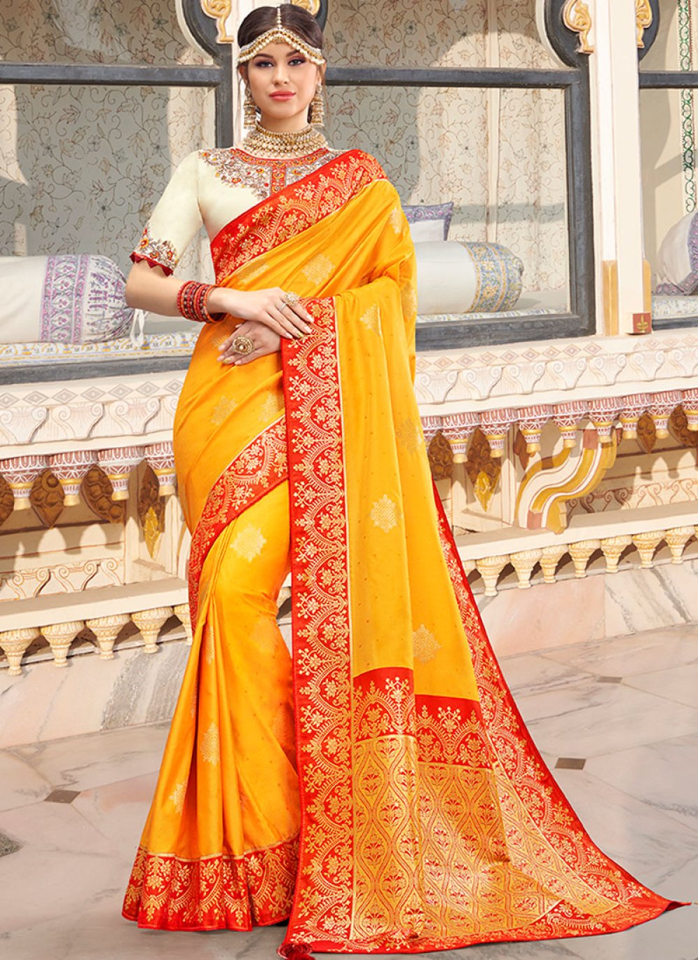 yellow saree styling