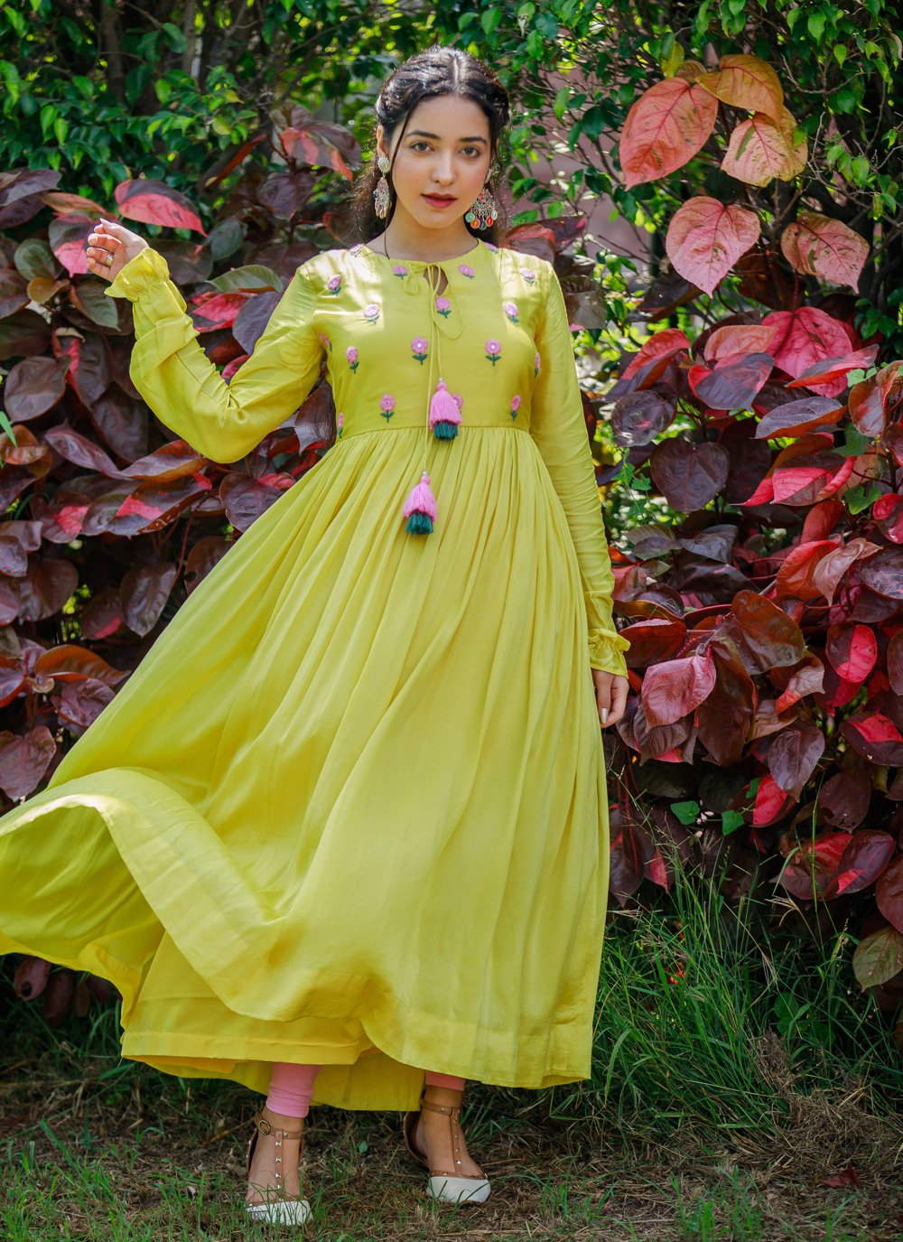 2 Pieces Yellow Russian Silk Dress with Floral Embroidery : 157142