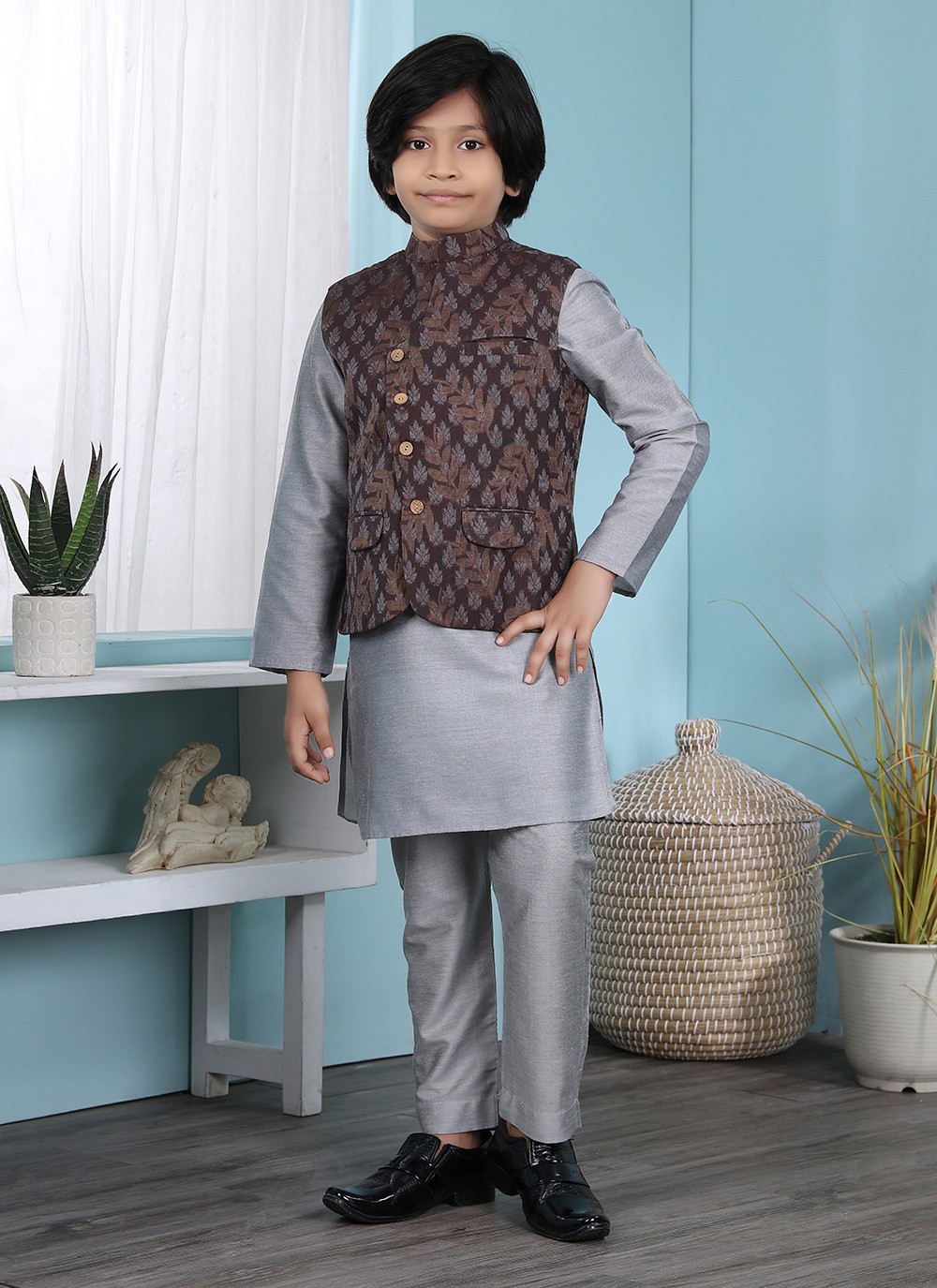 kurta top with coat