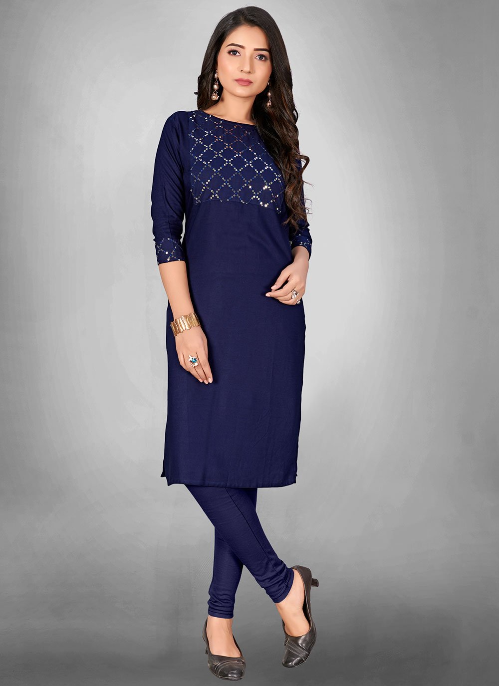 Buy online Blue Three Quarter Sleeve Straight Kurti from Kurta Kurtis for  Women by Anubhutee for ₹609 at 66% off | 2024 Limeroad.com